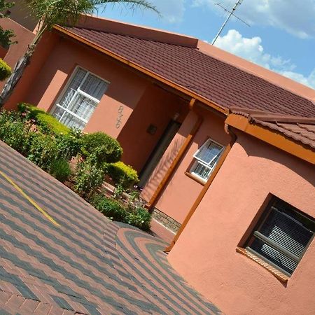 Legae La Tshepo Bed & Breakfast Mogwase Luaran gambar